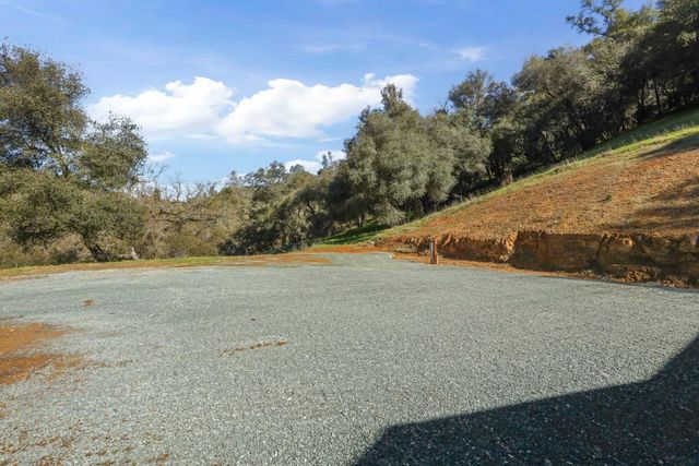 7680 Middle Bar Rd, Jackson, CA 95642