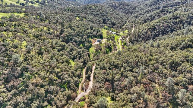 7680 Middle Bar Rd, Jackson, CA 95642