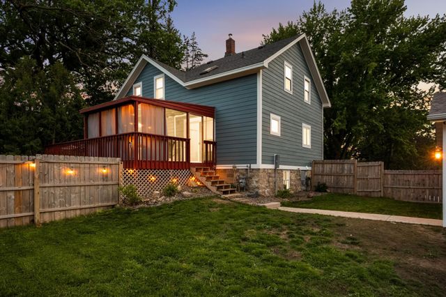 1212 Olive Street W, Stillwater, MN 55082