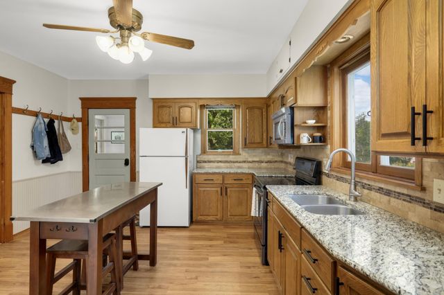 1212 Olive Street W, Stillwater, MN 55082