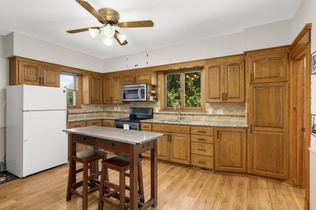 1212 Olive Street W, Stillwater, MN 55082