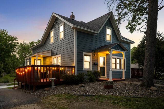 1212 Olive Street W, Stillwater, MN 55082