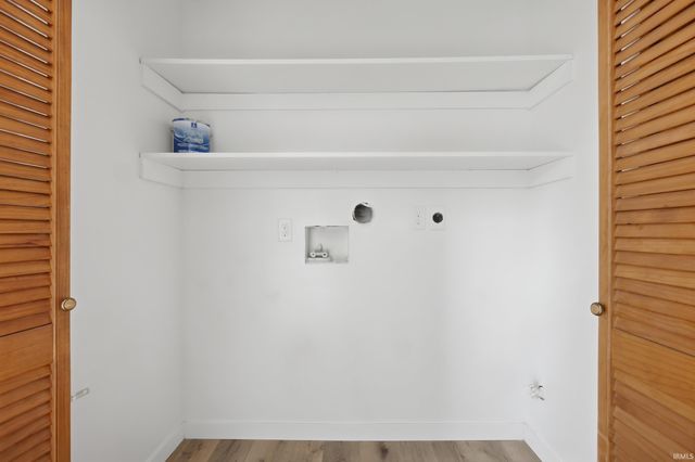 3311 S Cedar Crest Circle, Fort Wayne, IN 46809