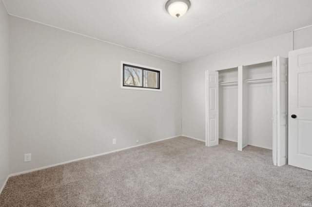 3311 S Cedar Crest Circle, Fort Wayne, IN 46809