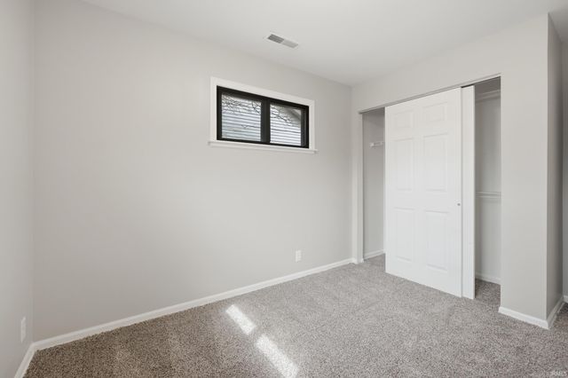 3311 S Cedar Crest Circle, Fort Wayne, IN 46809