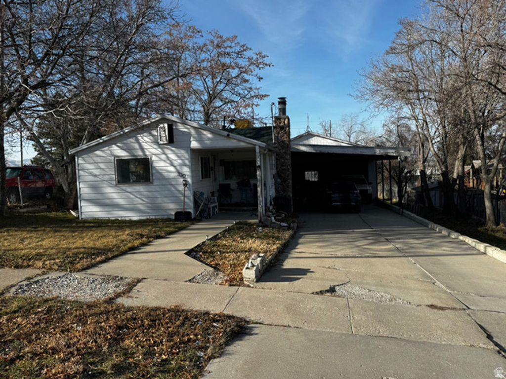 330 S 100 E, Tooele, UT 84074