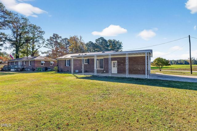 505 Pineview Road, Kenly, NC 27542