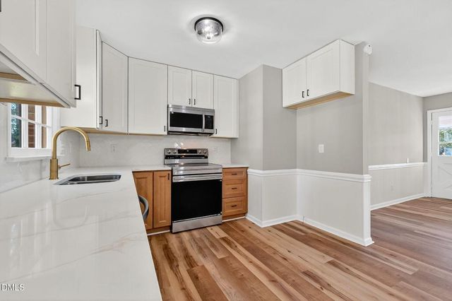 505 Pineview Road, Kenly, NC 27542