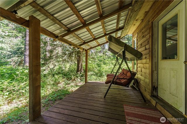 175 Wooden Bridge Road, Kalama, WA 98625