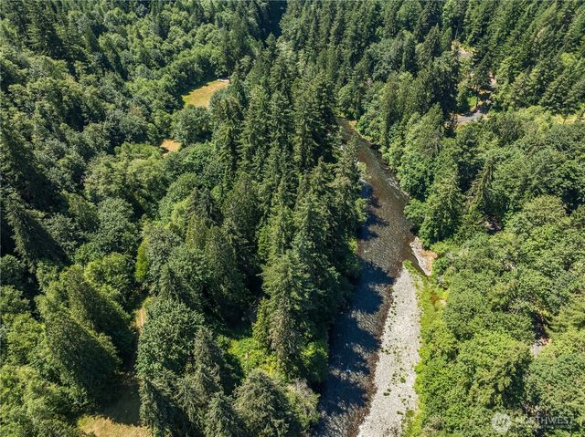 175 Wooden Bridge Road, Kalama, WA 98625
