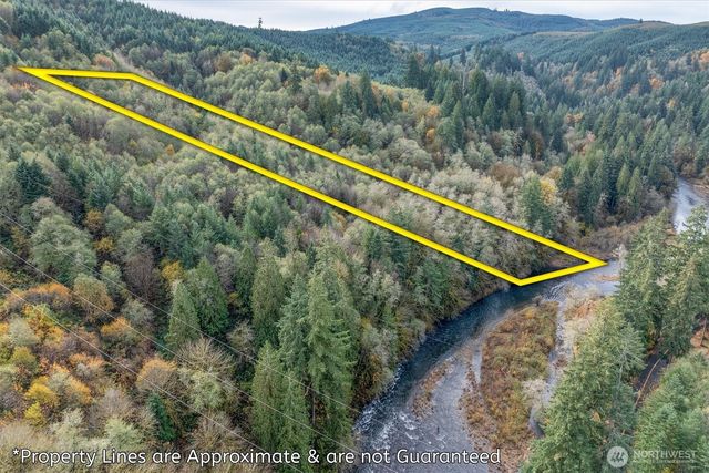 175 Wooden Bridge Road, Kalama, WA 98625