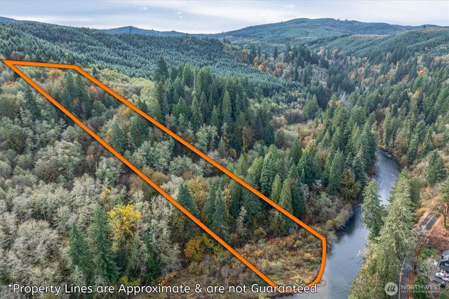 175 Wooden Bridge Road, Kalama, WA 98625
