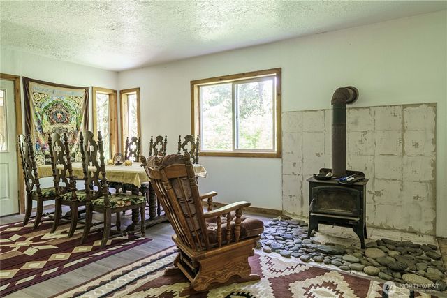 175 Wooden Bridge Road, Kalama, WA 98625