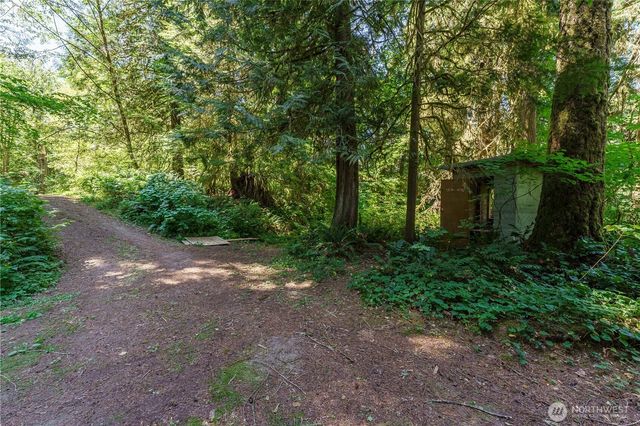 175 Wooden Bridge Road, Kalama, WA 98625