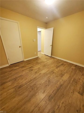3322 Illinois Ave Apt B, Norfolk, VA 23513
