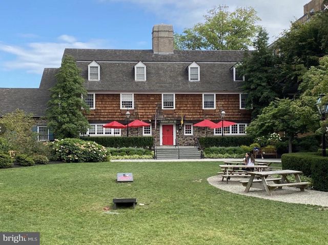 61 PALMER SQ W SQ W #D, Princeton, NJ 08542