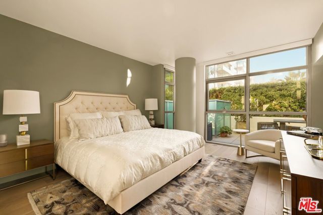 13700 Marina Pointe Drive 314, Marina Del Rey, CA 90292