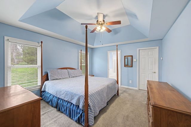 5220 Lana Renee Ct, Hermitage, TN 37076