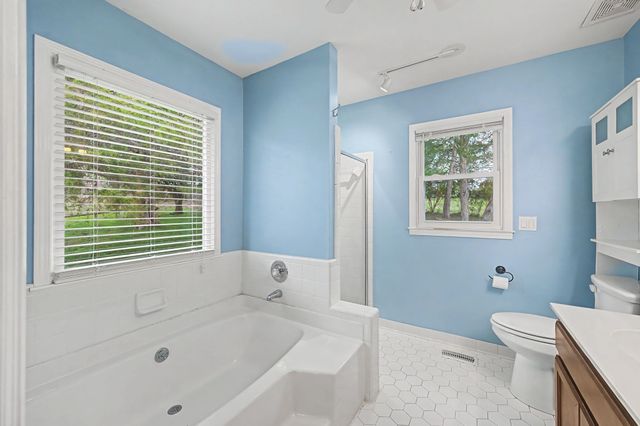 5220 Lana Renee Ct, Hermitage, TN 37076