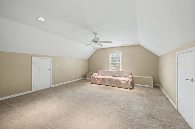 5220 Lana Renee Ct, Hermitage, TN 37076