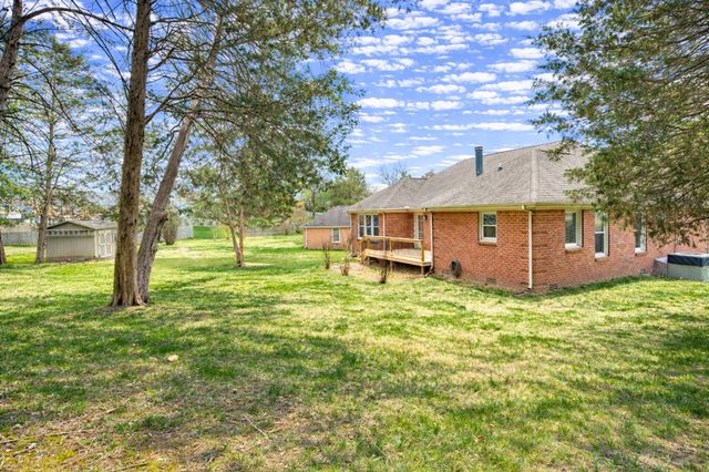 5220 Lana Renee Ct, Hermitage, TN 37076