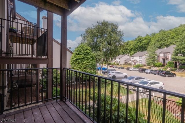 13235 Dell Pl 235, Stanhope Boro, NJ 07874