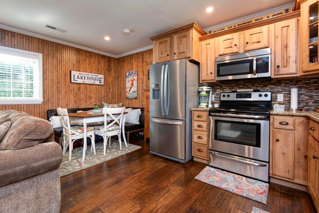 14 Little Creek Lane, Kimberling City, MO 65686