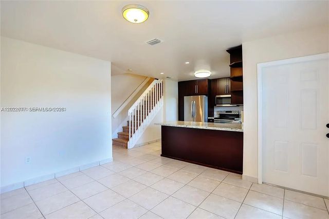15870 SW 69th Ln, Miami, FL 33193