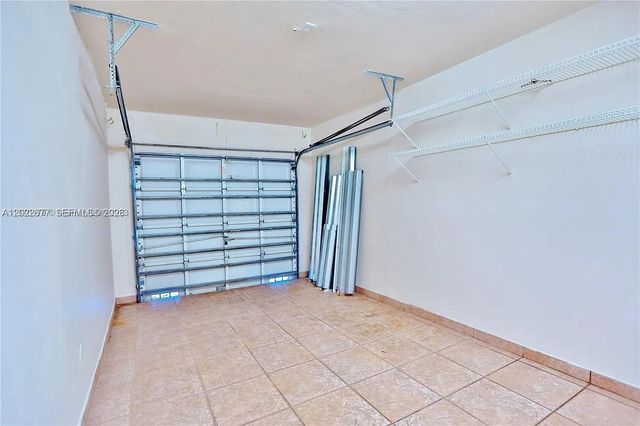 15870 SW 69th Ln, Miami, FL 33193