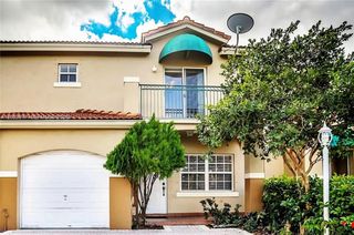 15870 SW 69th Ln, Miami, FL 33193