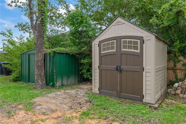 1205 Haley Place, College Station, TX 77845