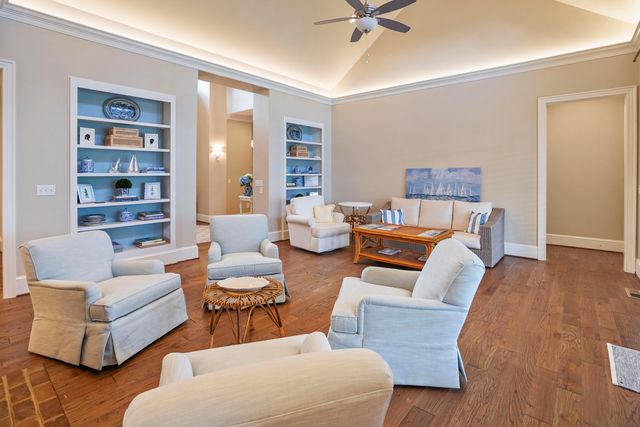 75 Grande Villa DR, Penhook, VA 24137