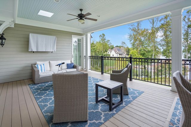 75 Grande Villa DR, Penhook, VA 24137