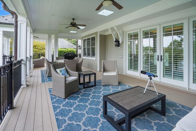 75 Grande Villa DR, Penhook, VA 24137