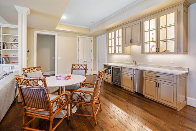75 Grande Villa DR, Penhook, VA 24137