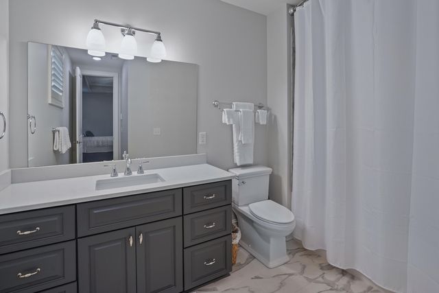 75 Grande Villa DR, Penhook, VA 24137