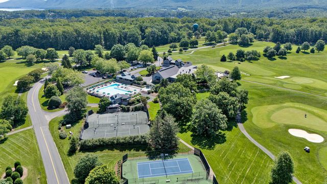 75 Grande Villa DR, Penhook, VA 24137