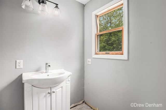 6973 W Blue Water Highway, Saranac, MI 48881