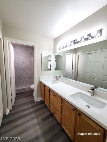 8236 West Rochelle Avenue, Las Vegas, NV 89147