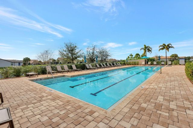 604 SE Monteiro Drive, Port St. Lucie, Port St Lucie, FL 34984