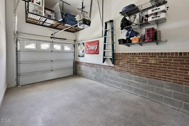 8221 Hempshire Place 105, Raleigh, NC 27613