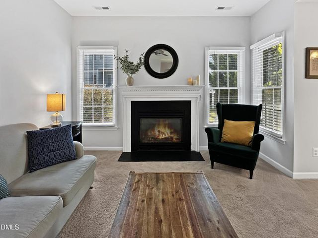 8221 Hempshire Place 105, Raleigh, NC 27613