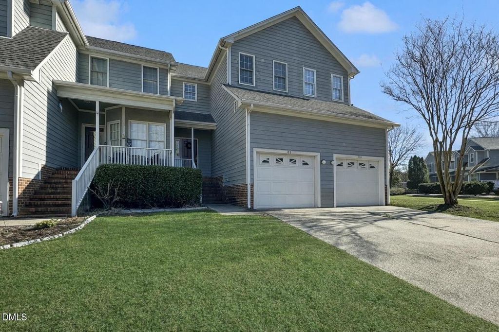 8221 Hempshire Place 105, Raleigh, NC 27613