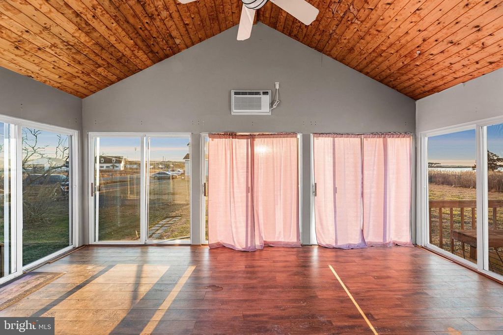 Image 9 of property listing at 1250 OLD MADISON RD, Madison, MD 21648