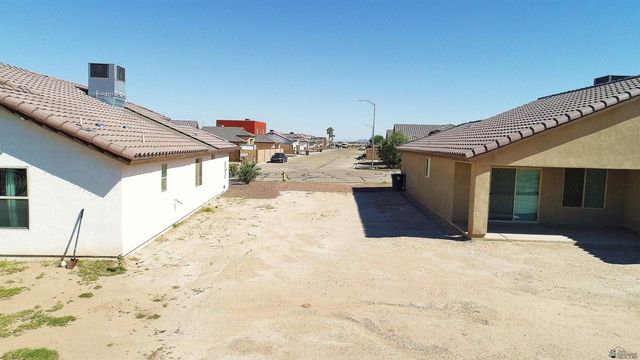 11576 Sonora St, Wellton, AZ 85356