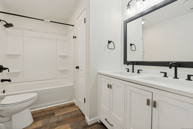 2545 WOODLAND VILLAGE PL, Schertz, TX 78154