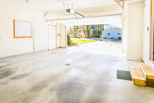 1611 E Thornton Drive, Bloomington, IN 47401