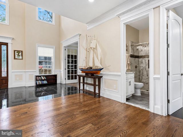 12107 GLEN MILL RD, Potomac, MD 20854