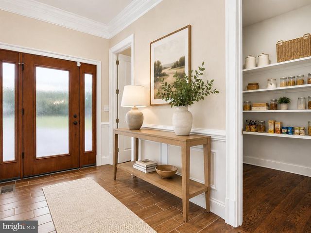 12107 GLEN MILL RD, Potomac, MD 20854