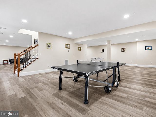 12107 GLEN MILL RD, Potomac, MD 20854